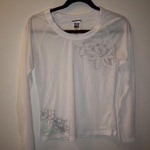 The North Face Women’s white long sleeve shirt XS